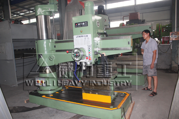 Z3050搖臂鉆床客戶(hù)定做生產(chǎn)完成