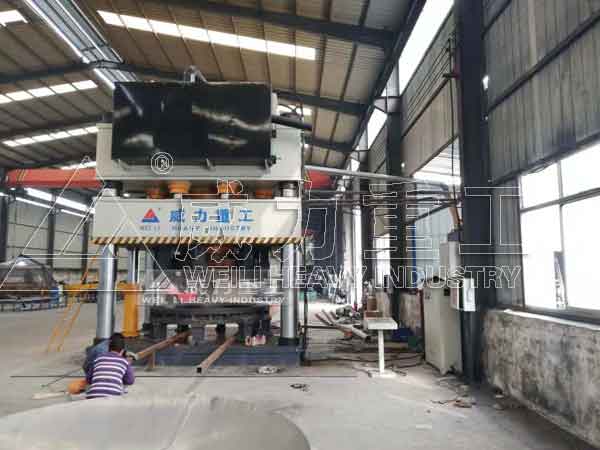 2000噸封頭成型液壓機