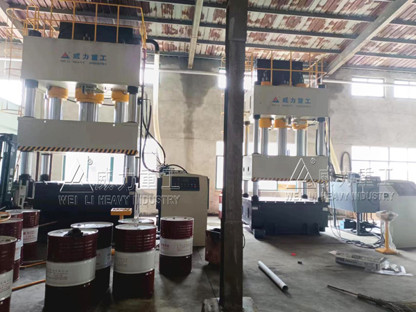 1200噸建筑模板液壓機